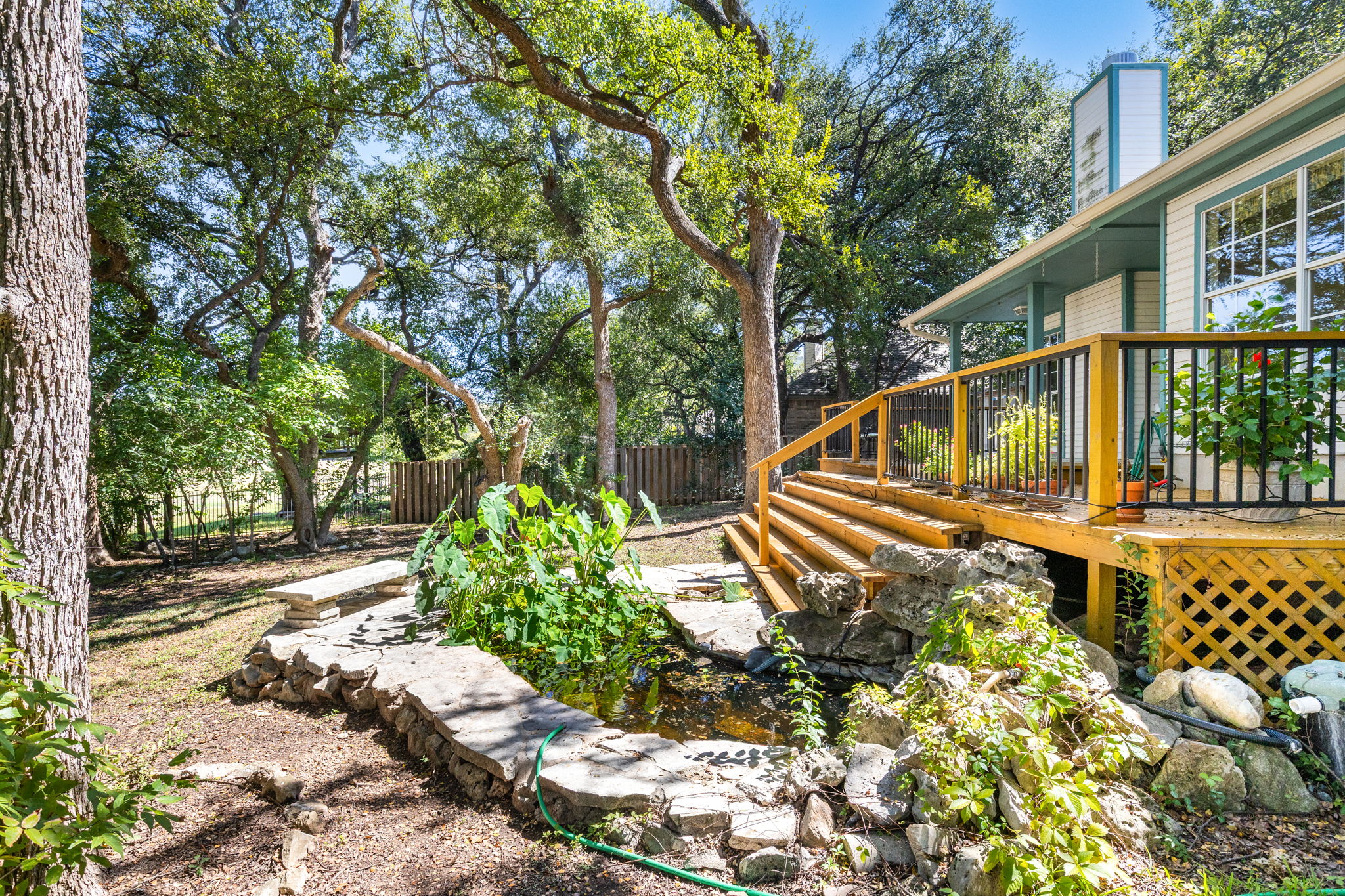  Photo 39