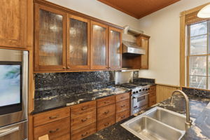  Photo 48