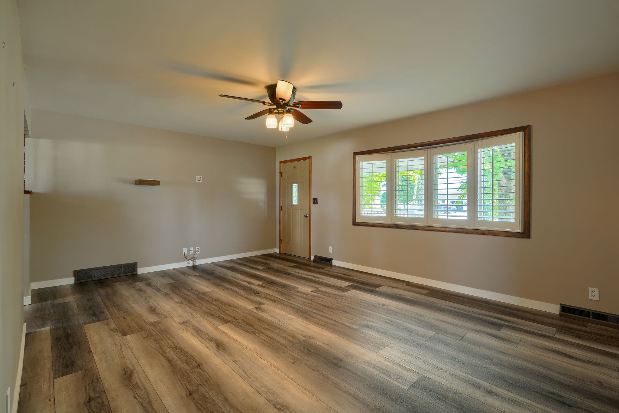 134 Cynthia St (28)