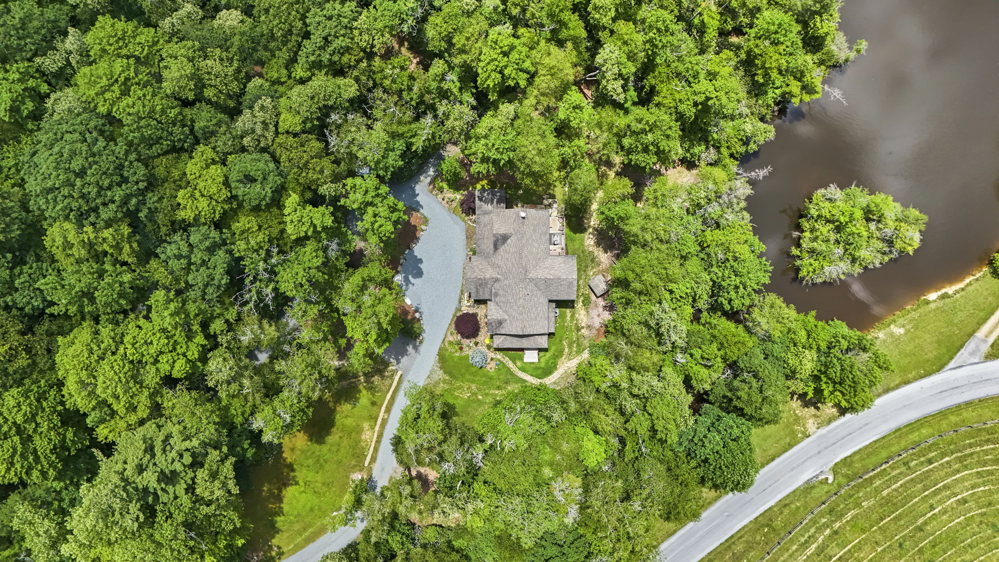 DJI_20250709013628_0623_D