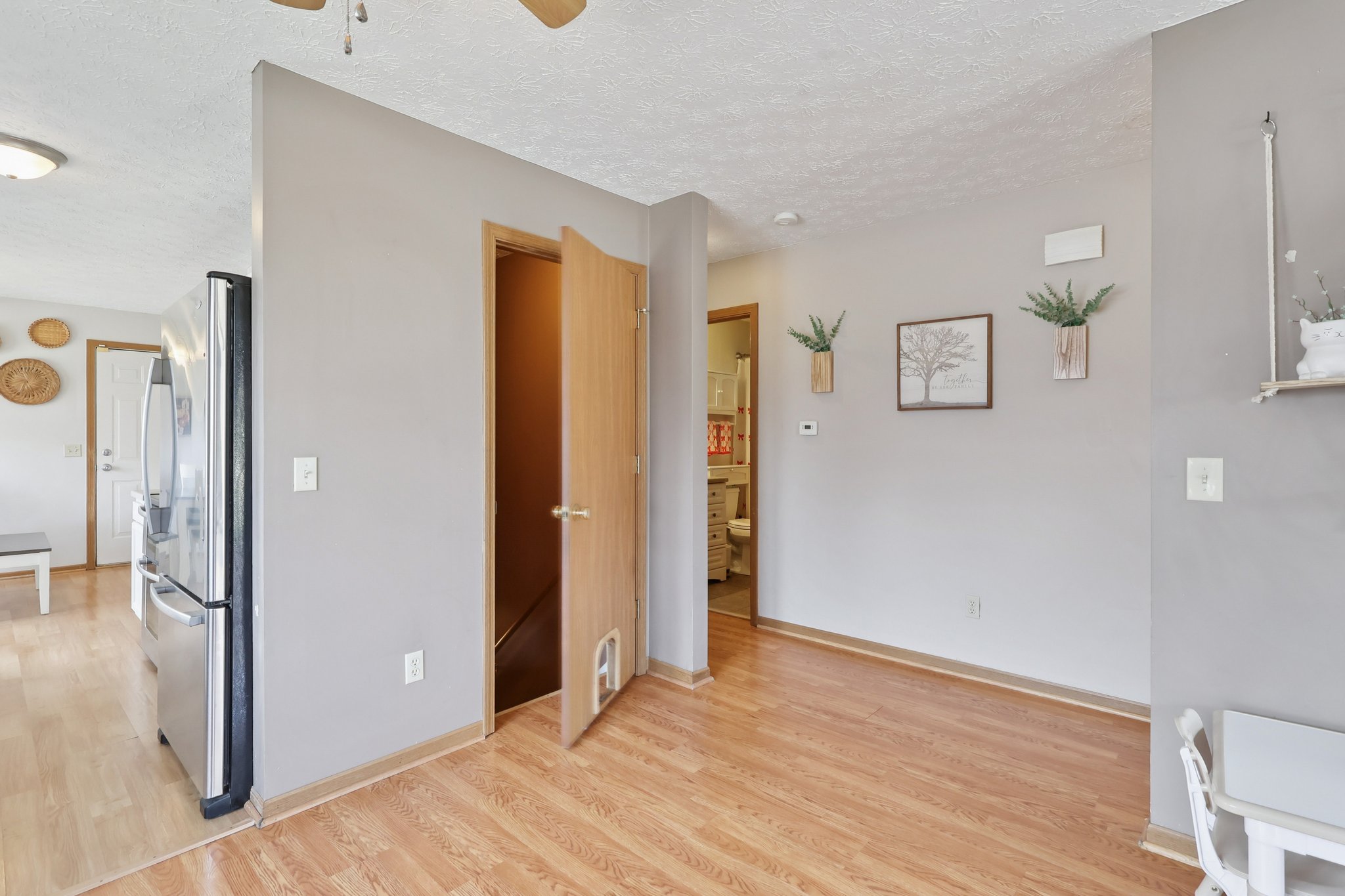 Hazelwood Ave-S2603-009.jpg