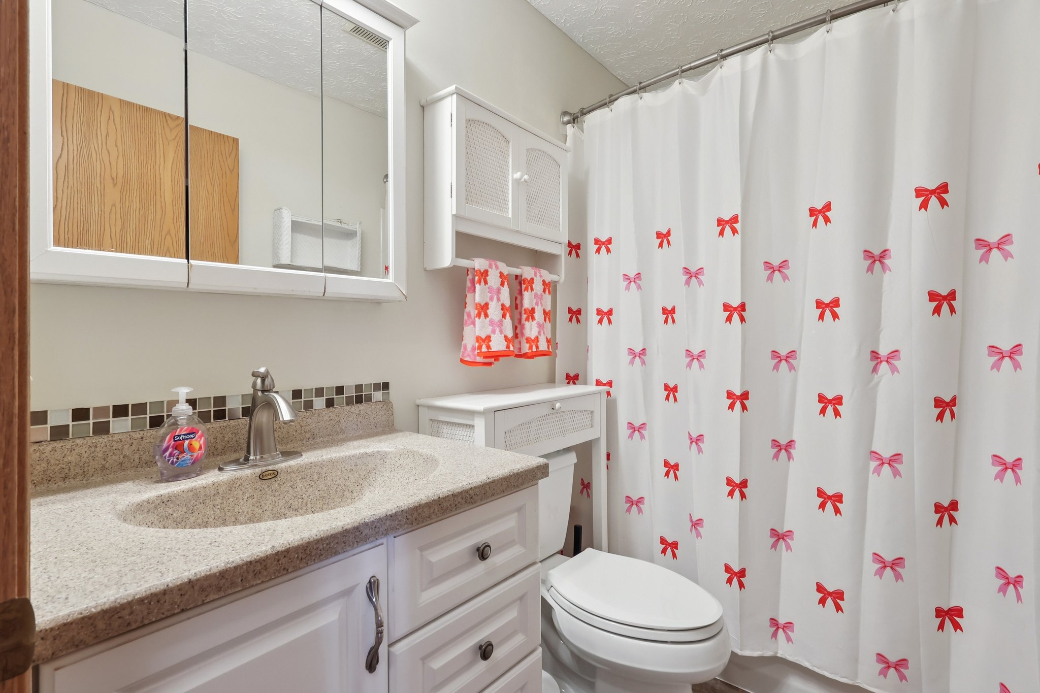 Hazelwood Ave-S2603-025.jpg