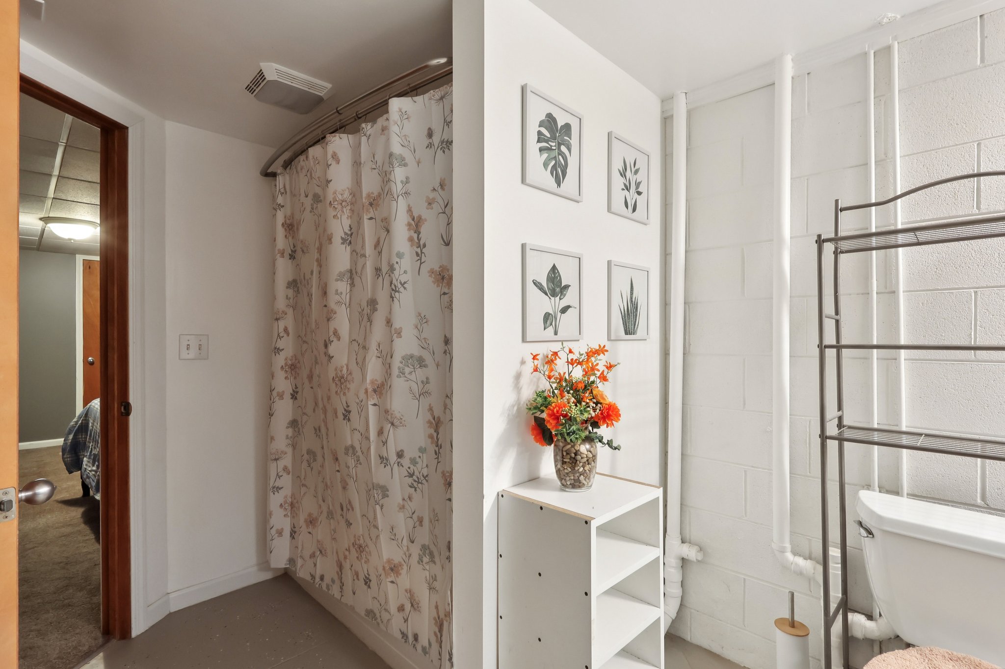 Hazelwood Ave-S2603-035.jpg