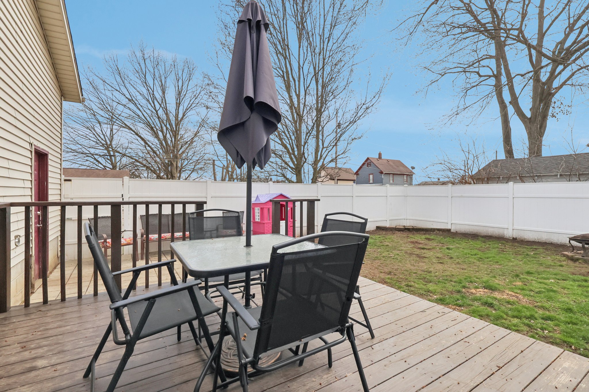 Hazelwood Ave-S2603-044.jpg