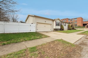 Hazelwood Ave-S2603-005.jpg