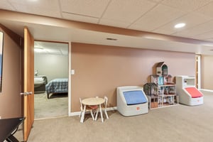 Hazelwood Ave-S2603-031.jpg