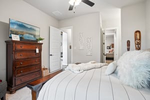 High Point Cir-S2005-018.jpg