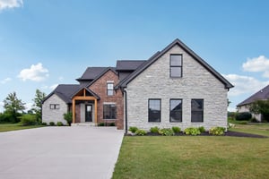 Lakeside Dr-S1907-002.jpg