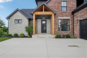 Custom built home - CCR's no HOA Fees
