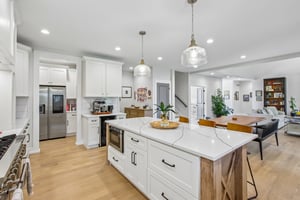 Lakeside Dr-S1907-023.jpg