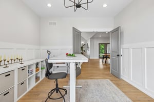 Lakeside Dr-S1907-027.jpg