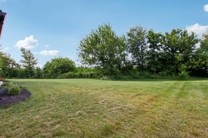 Lakeside Dr-S1907-049.jpg