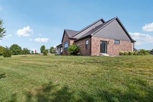 Lakeside Dr-S1907-053.jpg