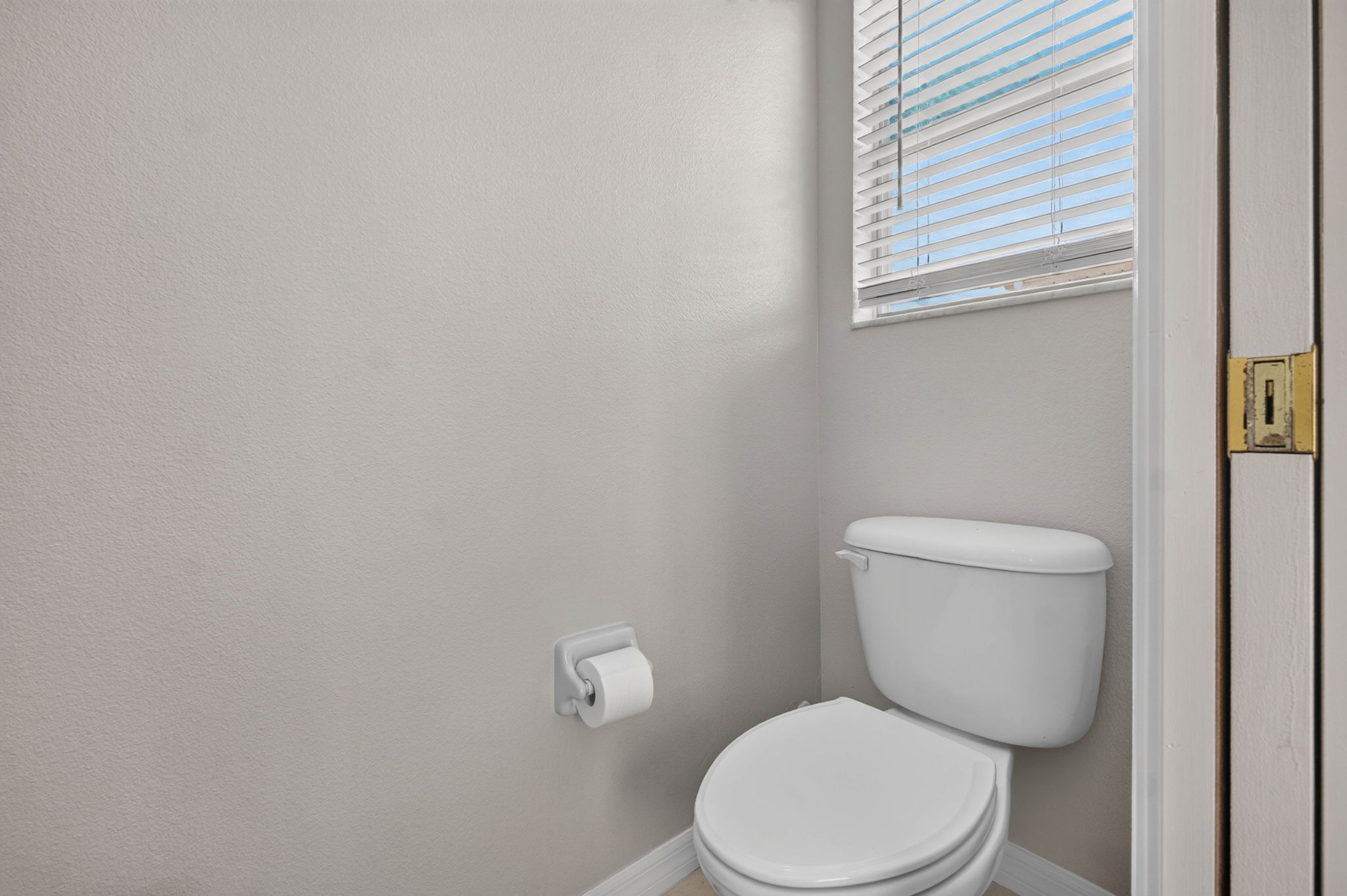  Photo 49