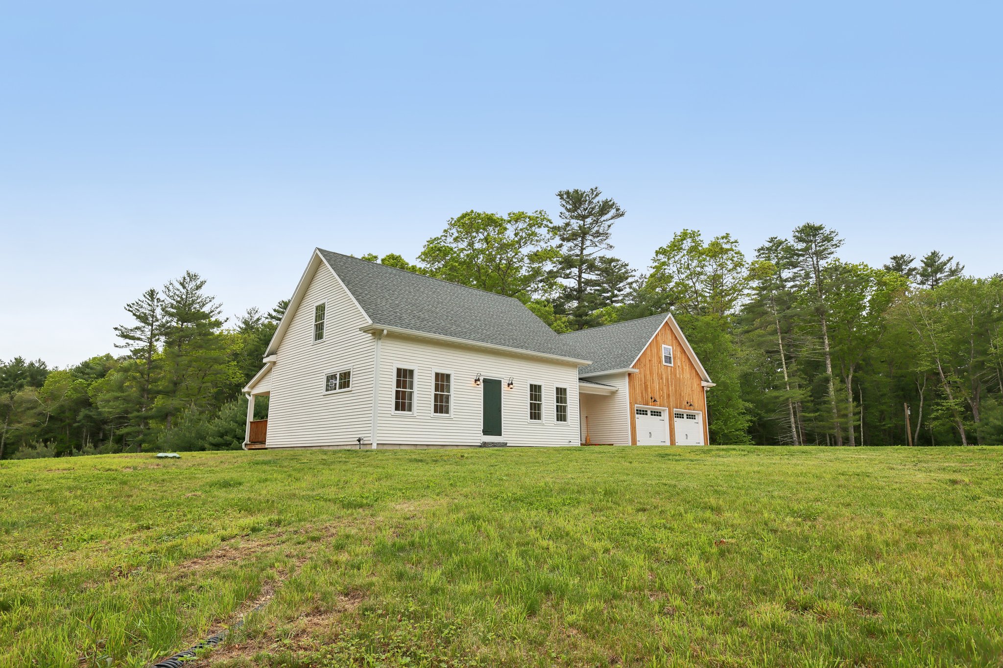 Sharpe St-2205-004.jpg