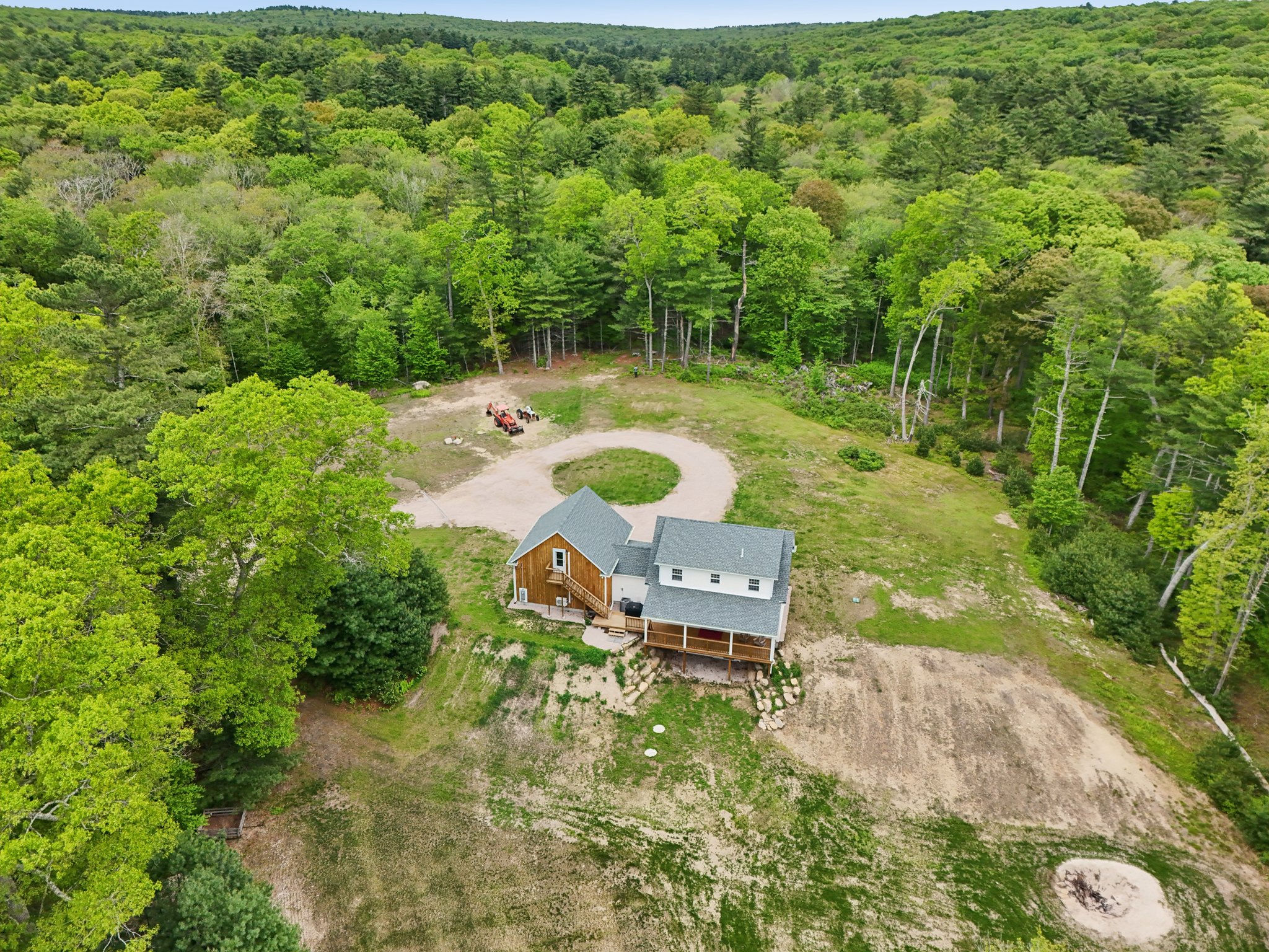 Sharpe St-2205-047.jpg