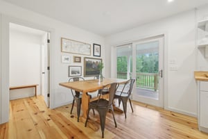 Sharpe St-2205-008.jpg