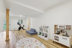 Sharpe St-2205-026.jpg