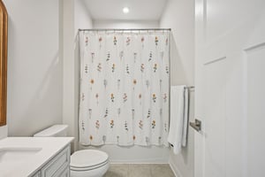 Torrey Dr-S0210-021.jpg