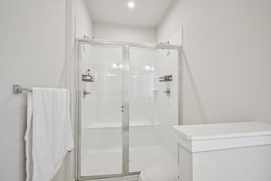 Torrey Dr-S0210-029.jpg