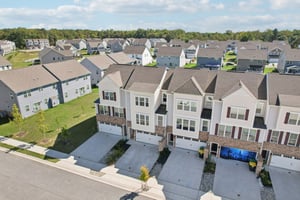Torrey Dr-S0210-048.jpg