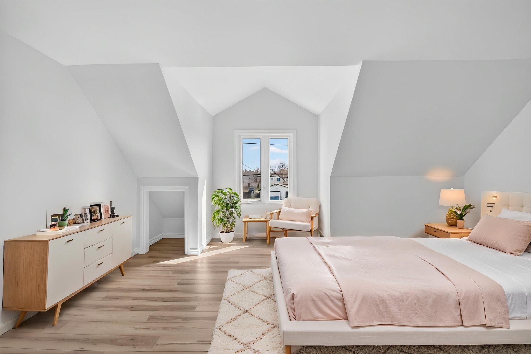 IMG_9001 virtually staged.jpeg