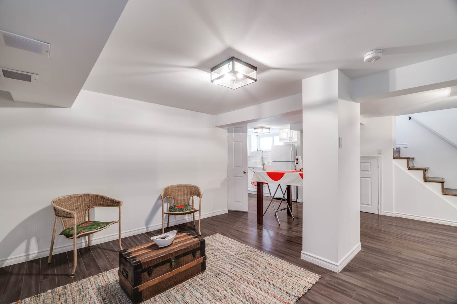 Toronto property showcase — delivered property photograph 77