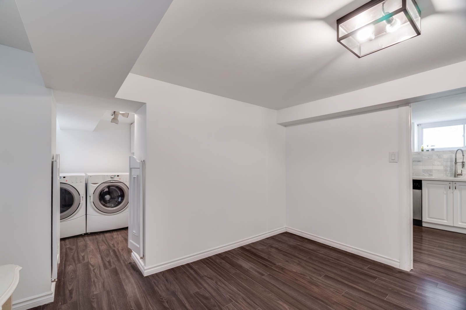 Toronto property showcase — delivered property photograph 87