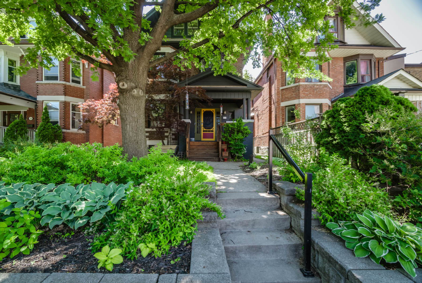 Toronto property showcase — delivered property photograph 99