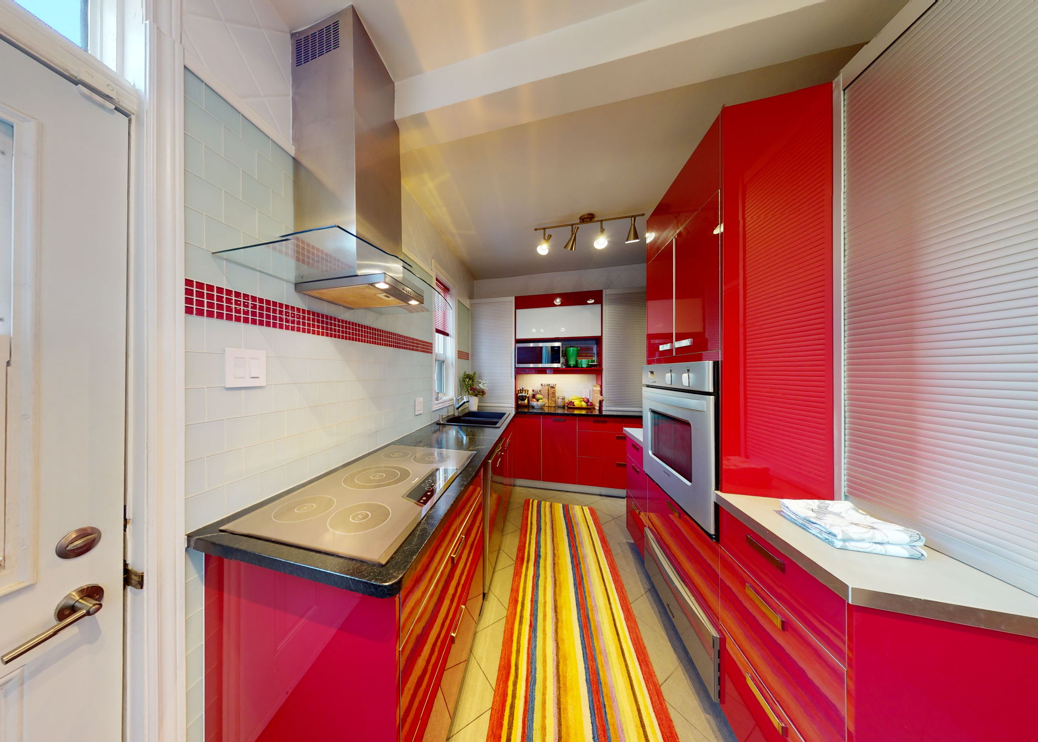 Toronto property showcase — delivered property photograph 12