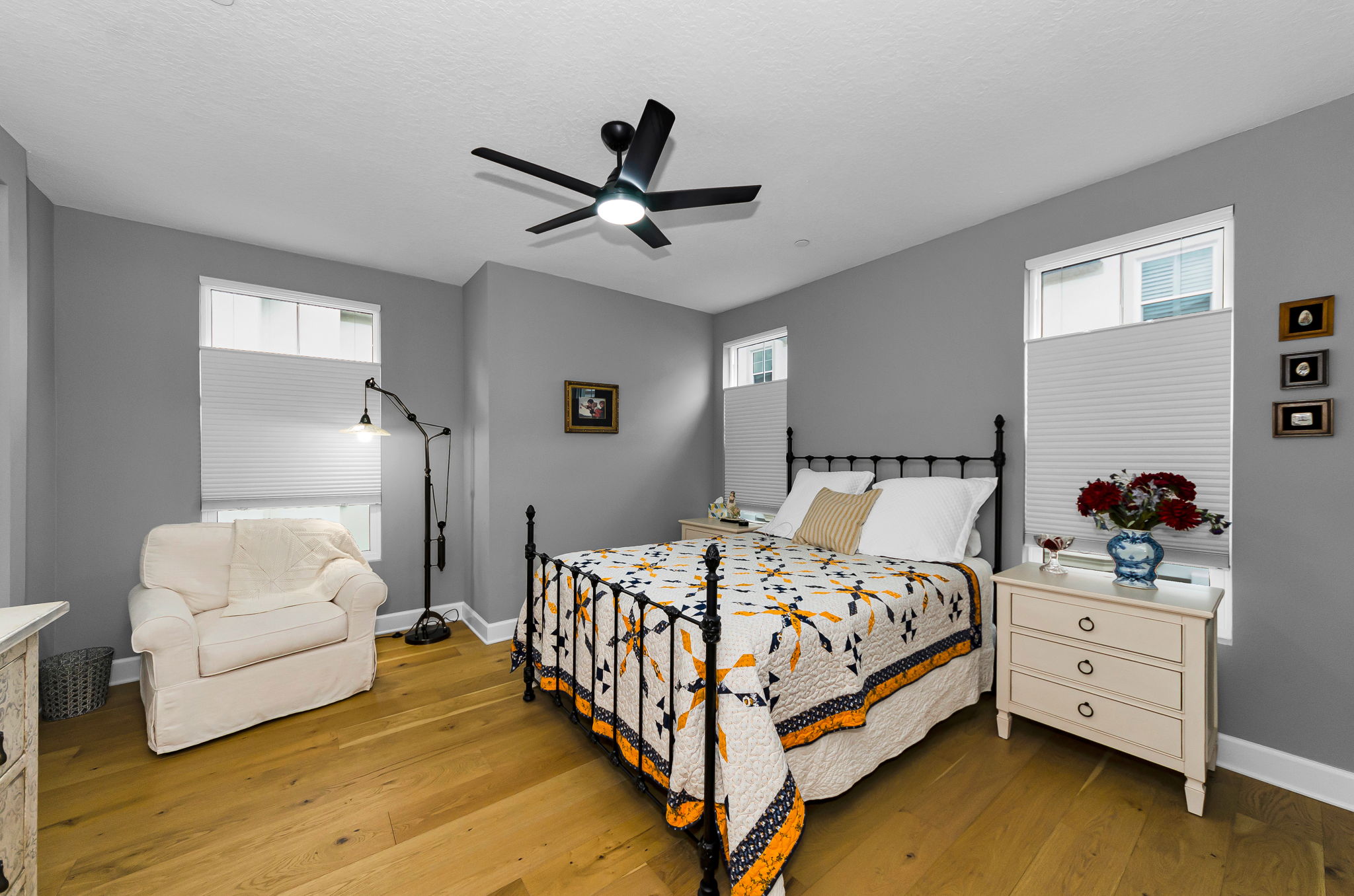 Main Level Bedroom3a