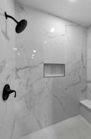 Upper Level Primary Bathroom1b