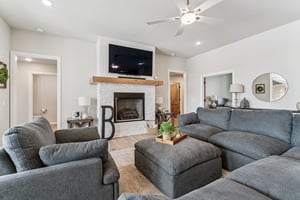 1340 Glenwood Dr_012.jpg