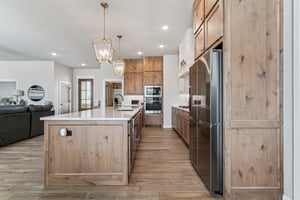 1340 Glenwood Dr_016.jpg