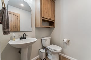 1340 Glenwood Dr_035.jpg