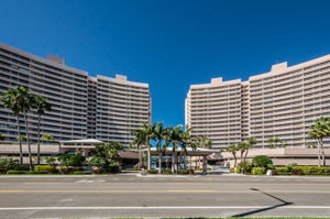 Crescent Beach Club Front Exterior