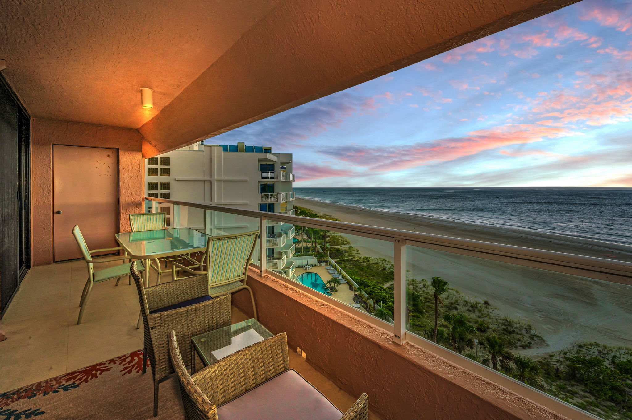 Balcony1