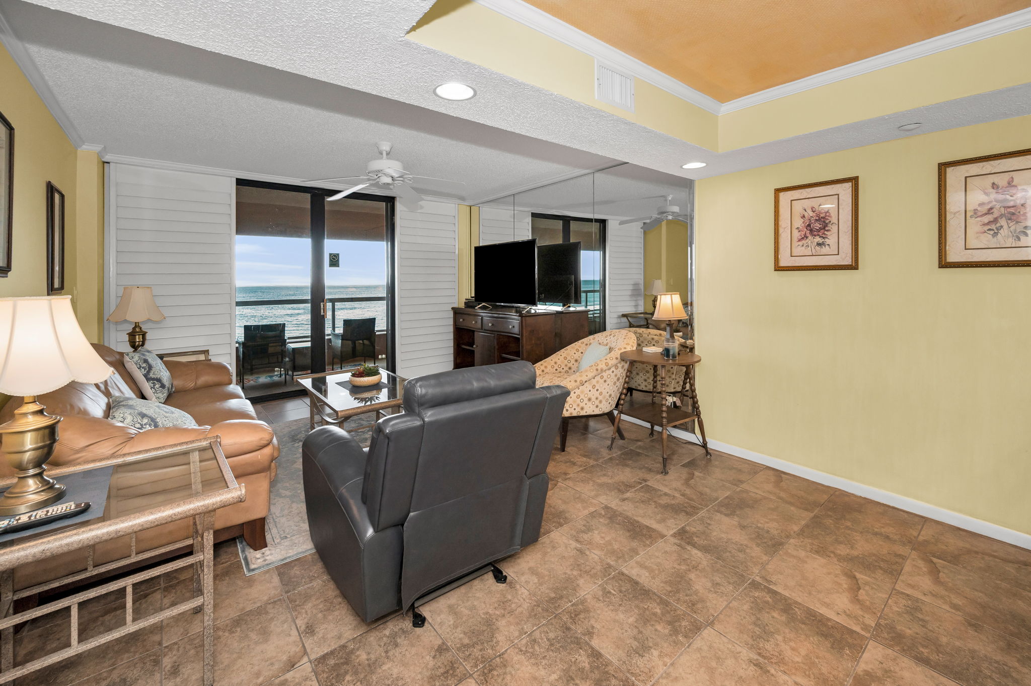 Dining Room2