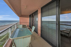 Balcony3