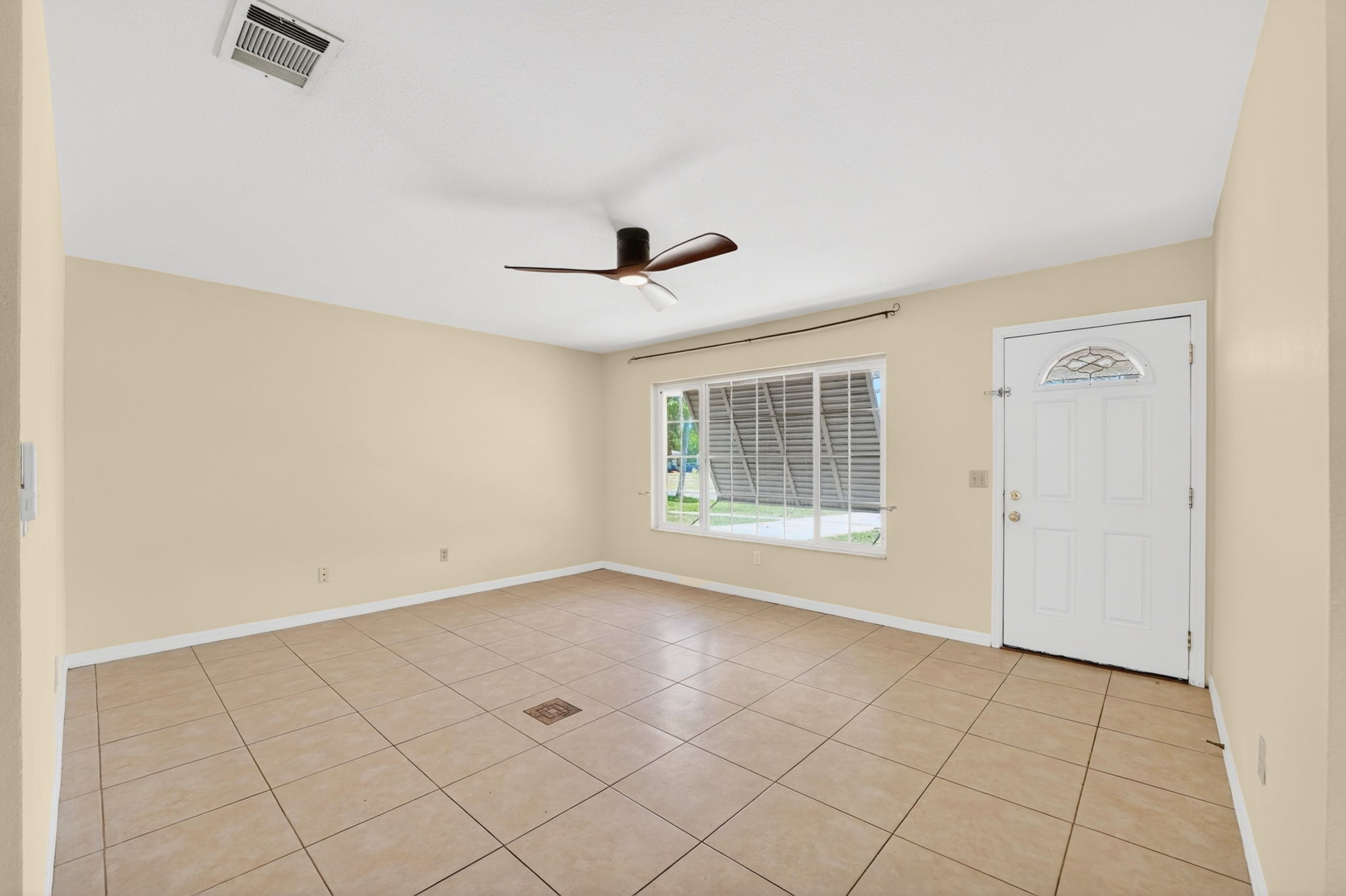 Foyer to Living Area