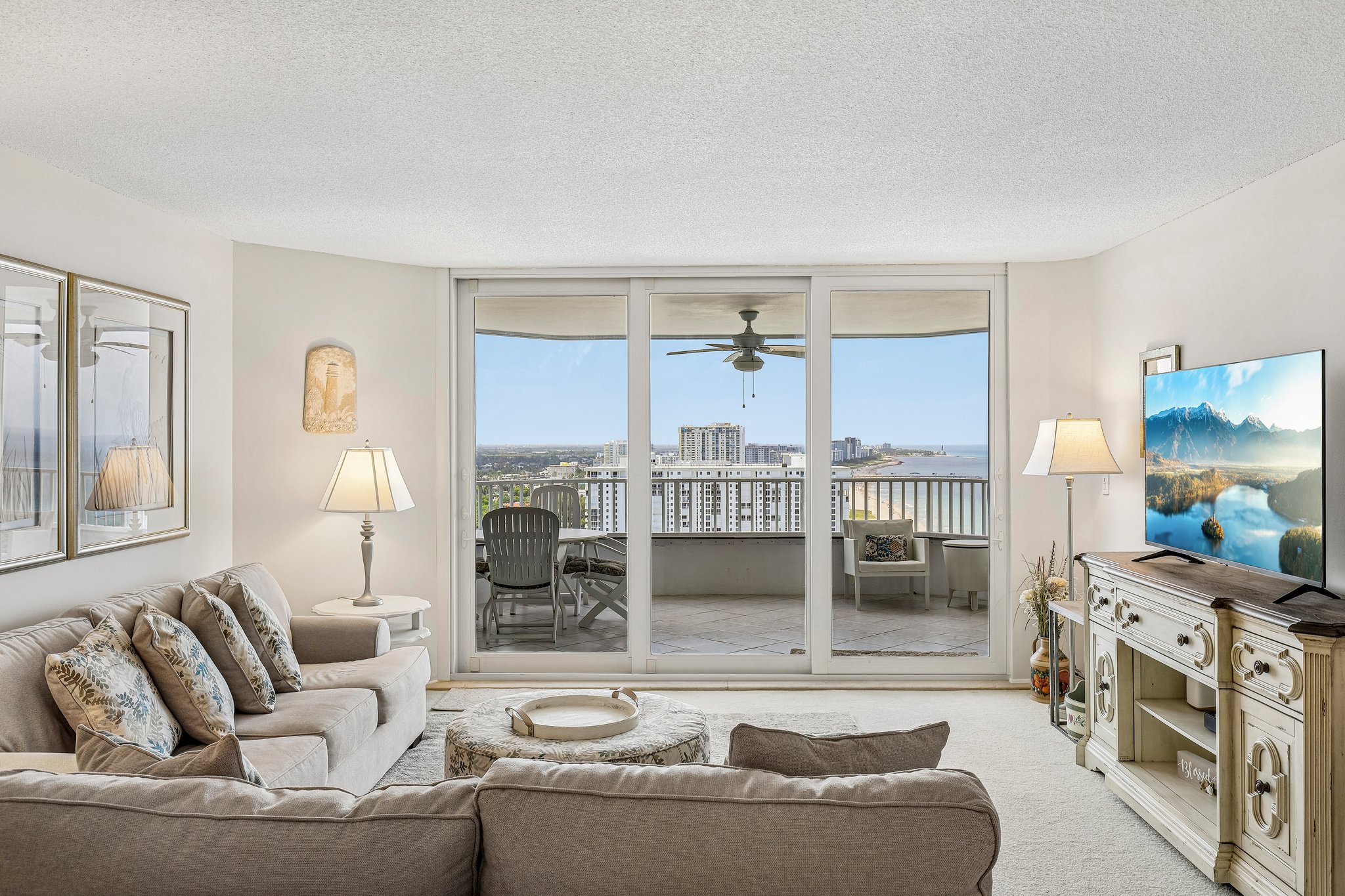 Large living room with amazing views