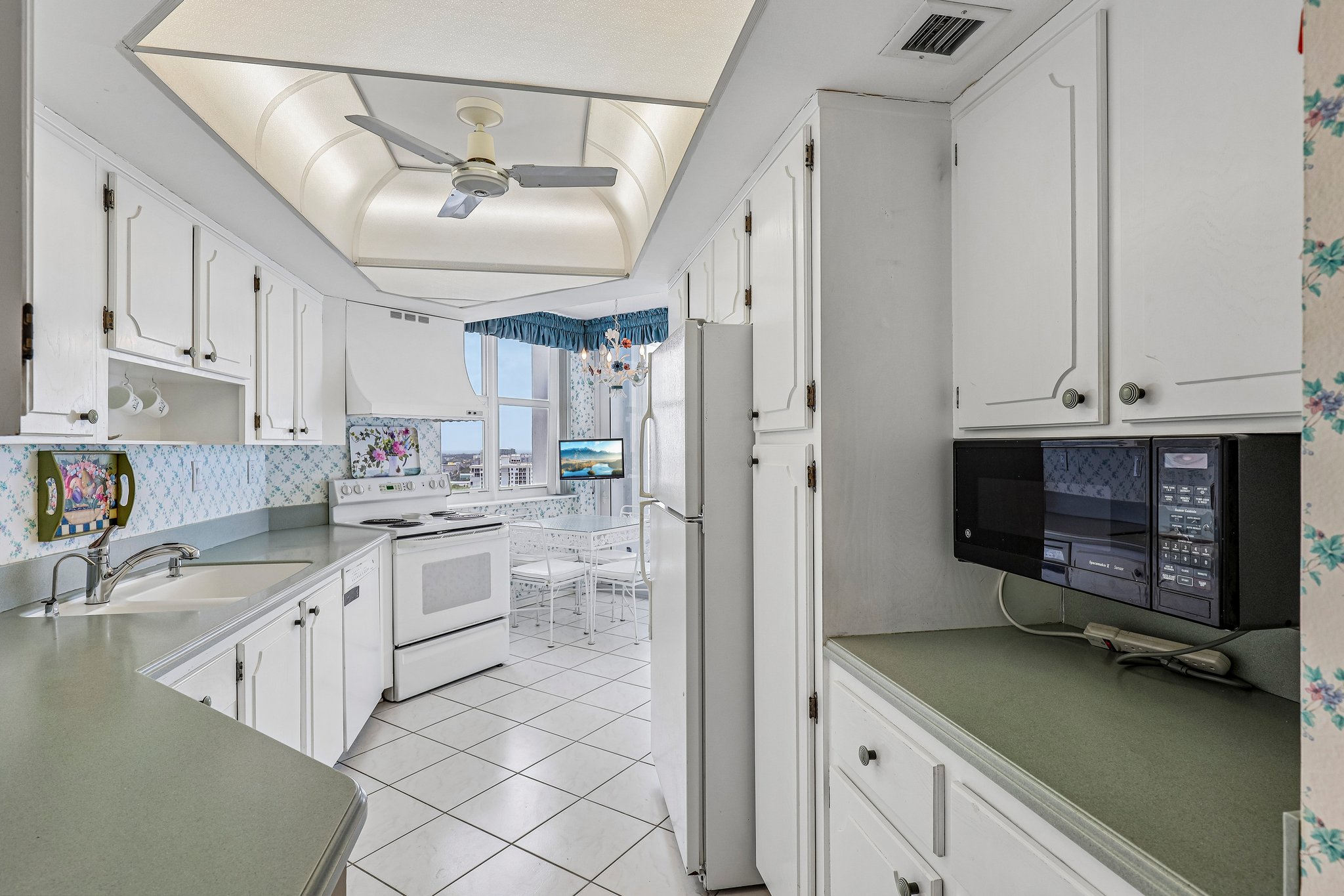 Views carry through the kitchen