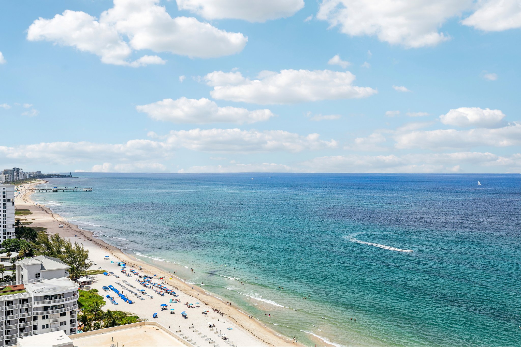 Spectacular views up the beach towards the Pompano Pier and Hillsboro Lighthouse