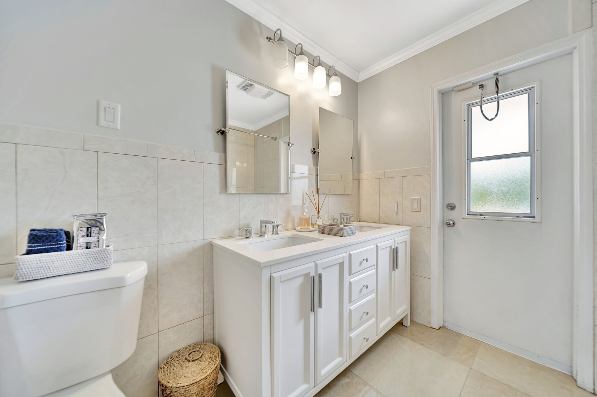2200 N Ocean Blvd, Fort Lauderdale, FL 33305, USA Photo 17