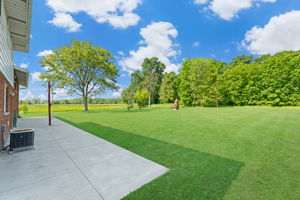  Photo 49
