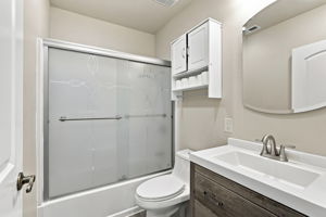  Photo 41