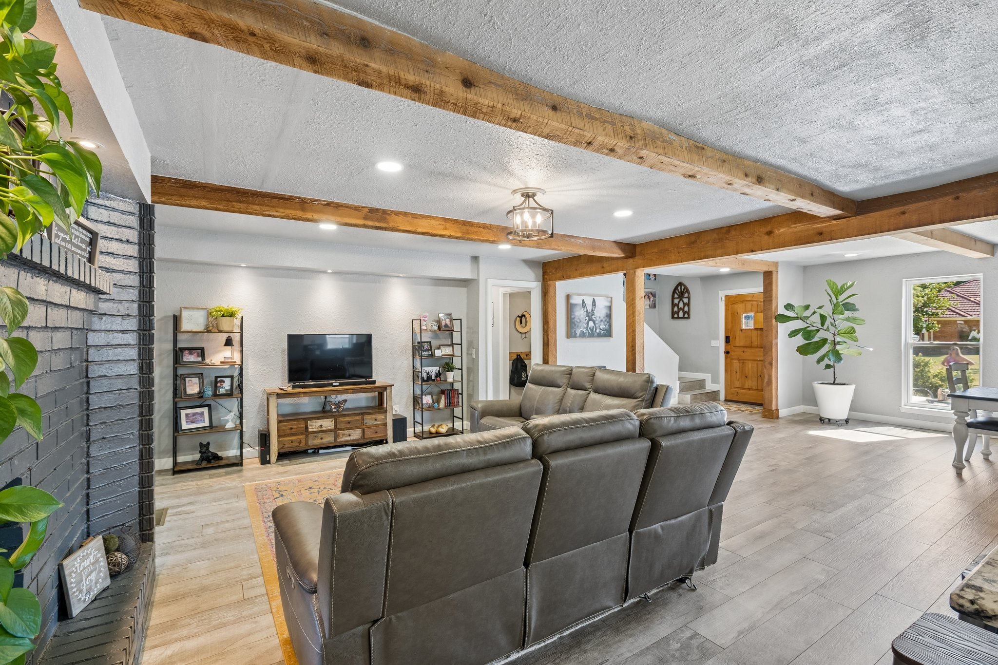13401 Inverness Ave_016.jpg