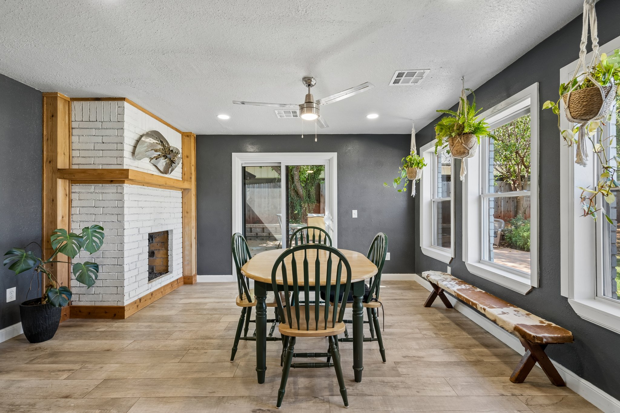 13401 Inverness Ave_030.jpg