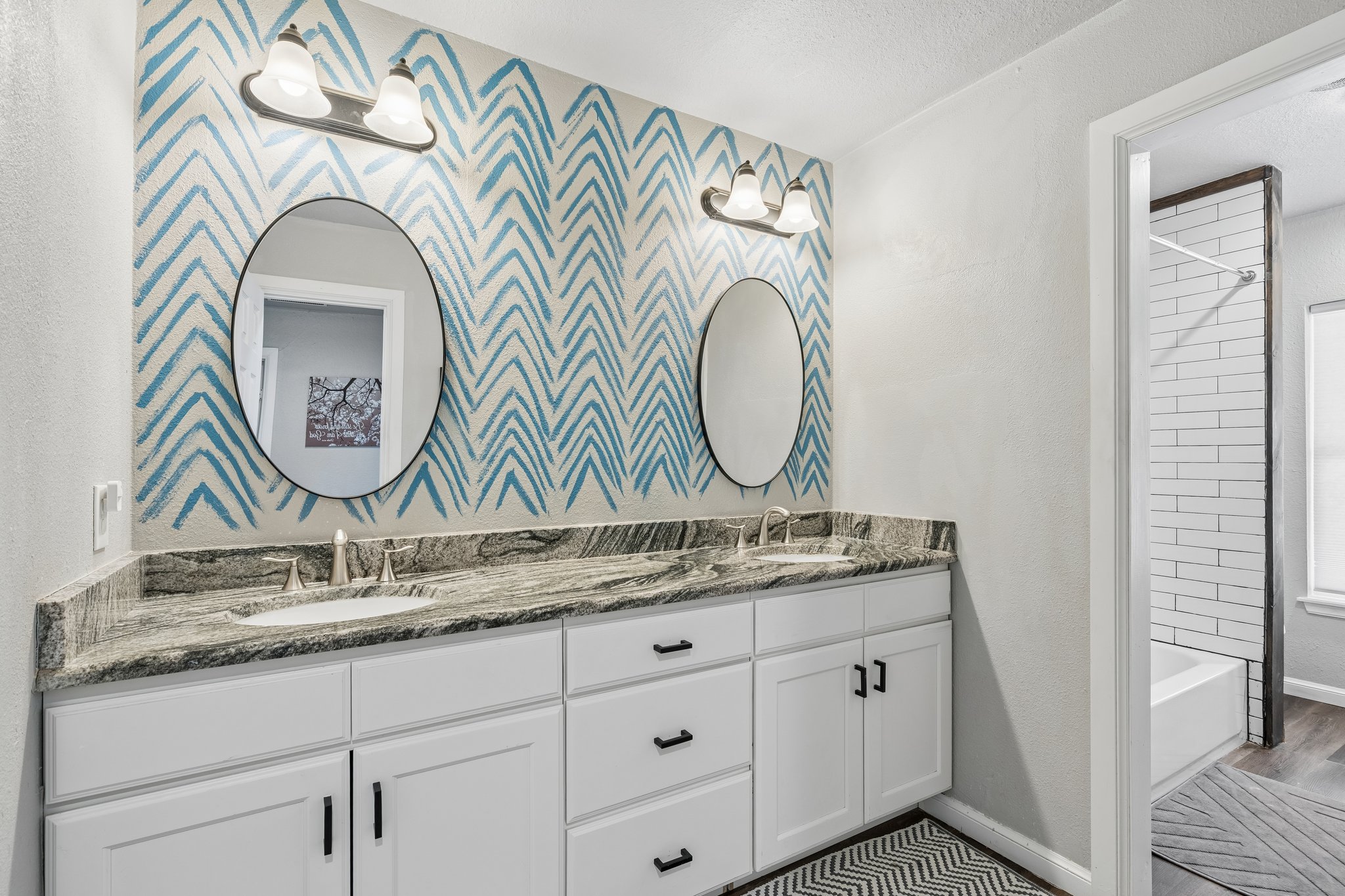 13401 Inverness Ave_036.jpg