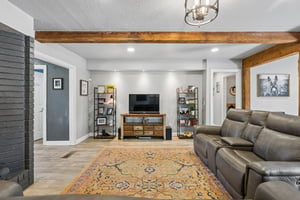13401 Inverness Ave_014.jpg